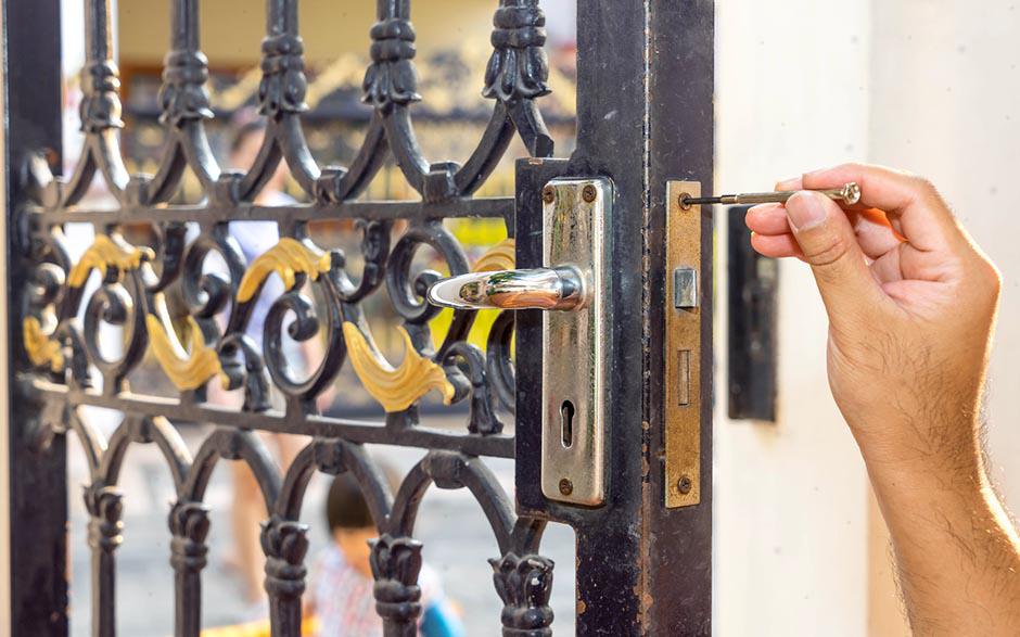 ouverture porte Mantes-la-Ville